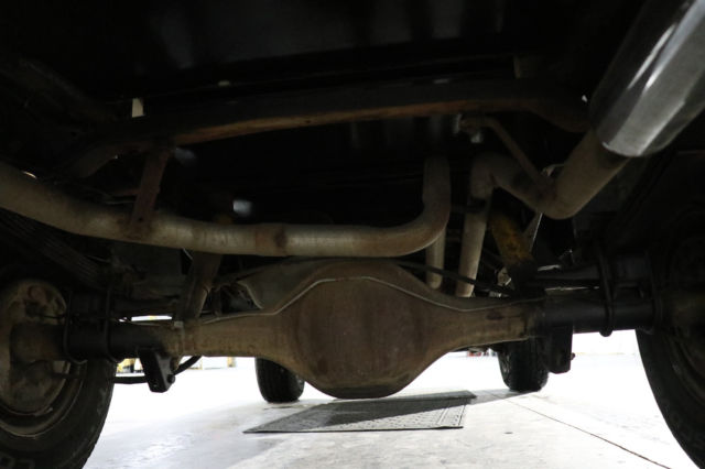 1981 Silver Ford F-150 Standard Cab Pickup