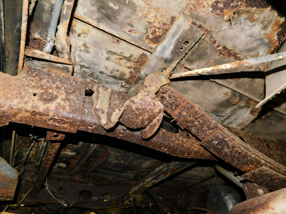 1981 White Ford F-250 Crew Cab Pickup