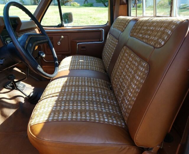 1981 Brown Ford F-350