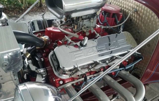 1981 Custom Ford Model T Bucket fiver glass