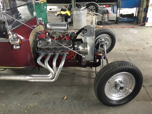 1981 Custom Ford Model T Bucket fiver glass