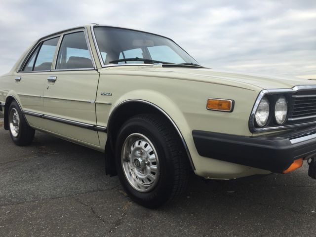 1981 Biege Honda Accord 4door