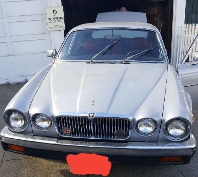 1981 Silver Jaguar XJ Sedan