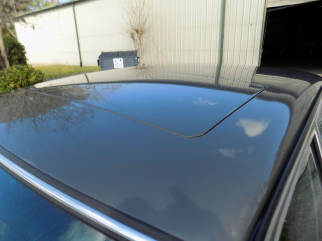 1981 Anthracite grey  Mercedes-Benz 200-Series sedan