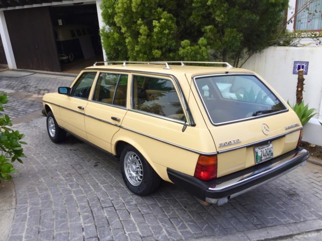 1981 beige Mercedes-Benz 300-Series Wagon