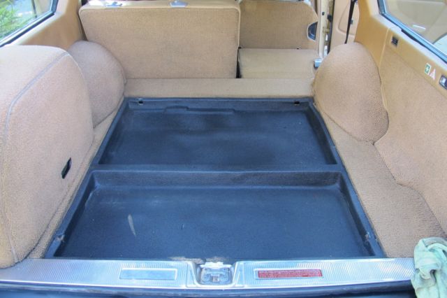 1981 beige Mercedes-Benz 300-Series Wagon