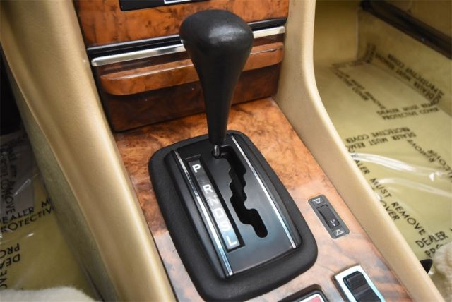 1981 Mercedes-Benz 300-Series