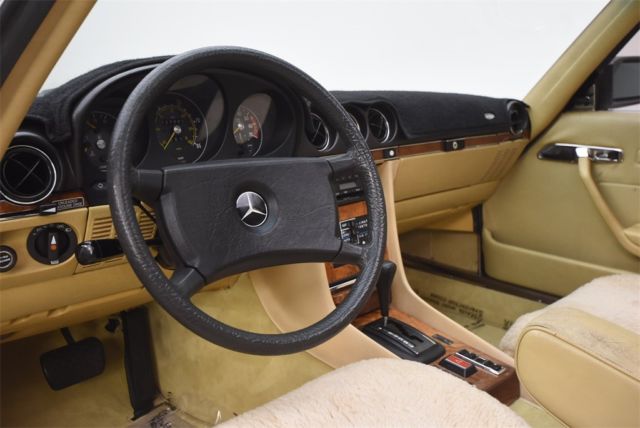 1981 Mercedes-Benz 300-Series