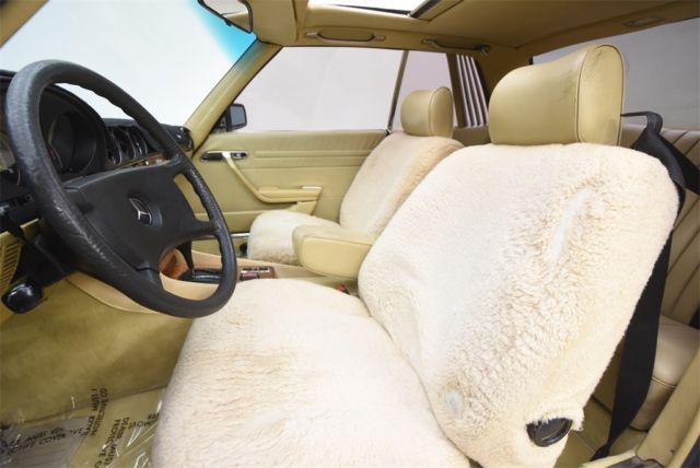 1981 Mercedes-Benz 300-Series