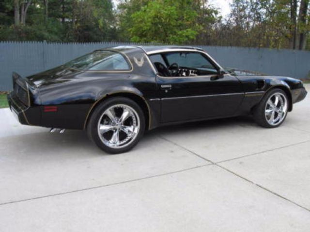 1981 Black/Gold Metal Flake Pontiac Trans Am T-top