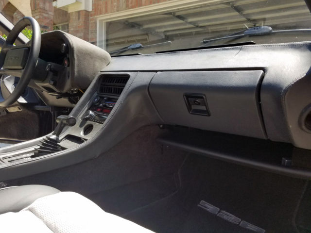 19810000 Custom Midnight Blue Porsche 928 Coupe