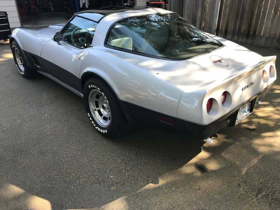 1981 Silver Chevrolet Corvette Coupe