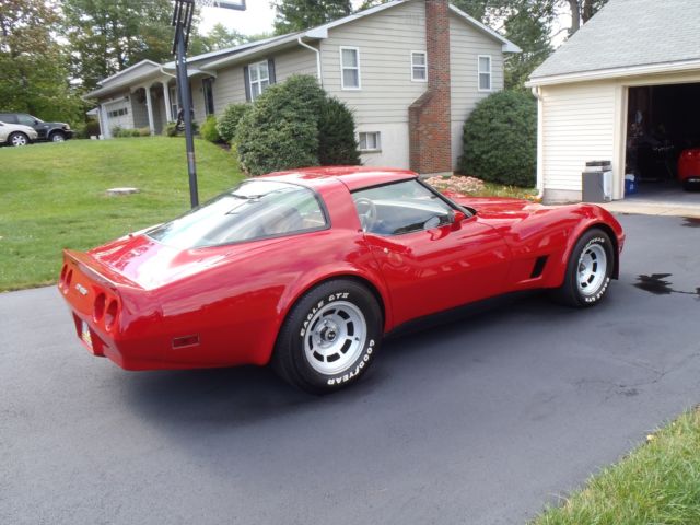 1981 Red Chevrolet Corvette T- Top Coupe