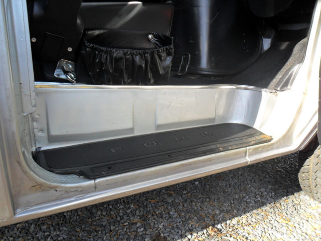 1981 Silver Ford E-Series Van cargo van