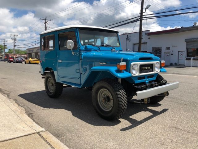 1981 Blue Toyota Land Cruiser