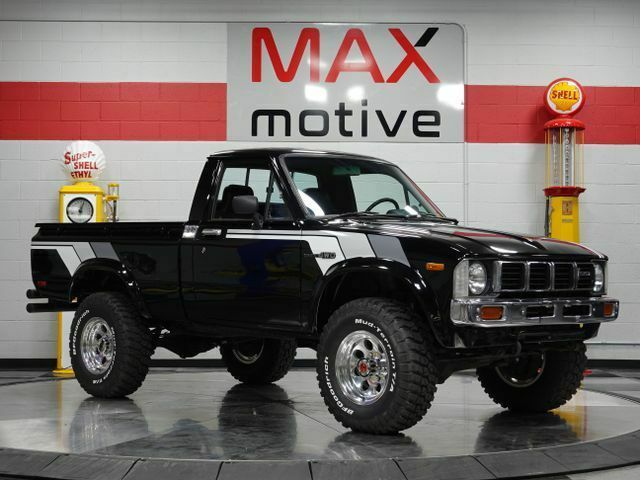 1981 Black Toyota Hilux --