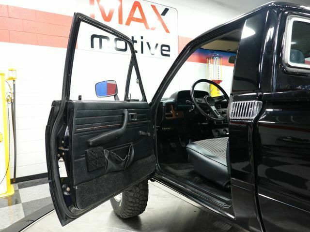 1981 Black Toyota Hilux --