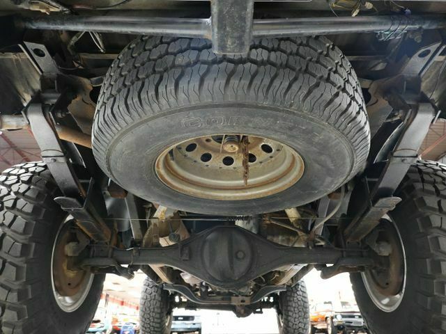 1981 Black Toyota Hilux --