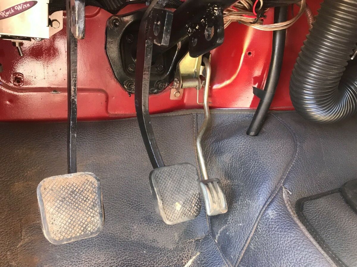 1981 Red Toyota Land Cruiser Extended