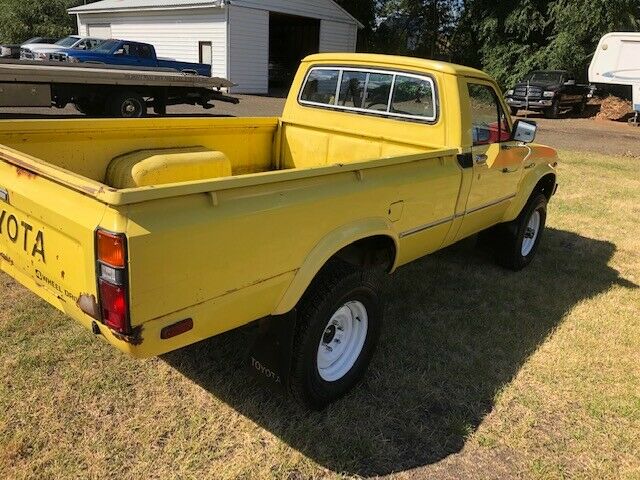 1981 Yellow Toyota Pickup