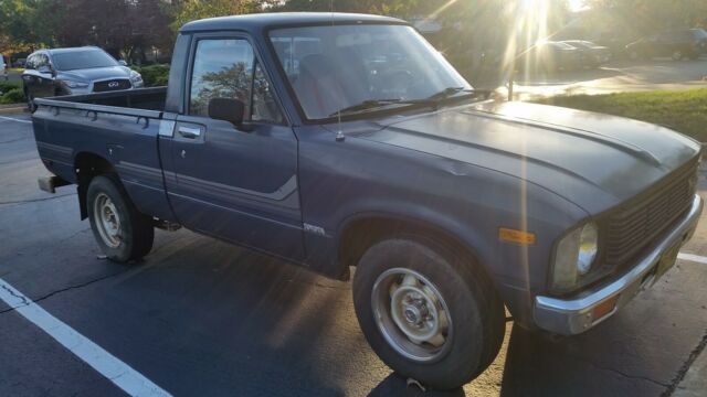 1981 Blue Toyota Pickup Standard Cab Pickup