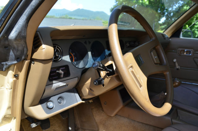 19810000 Tan Toyota Celica Convertible