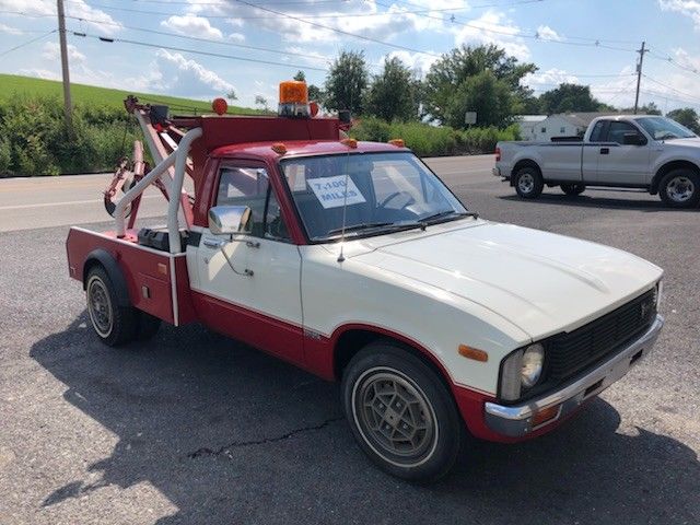 1981 Toyota Wrecker