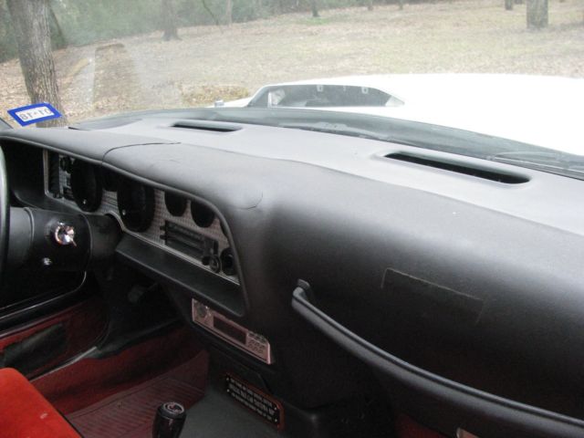 1981 White Pontiac Trans Am Coupe
