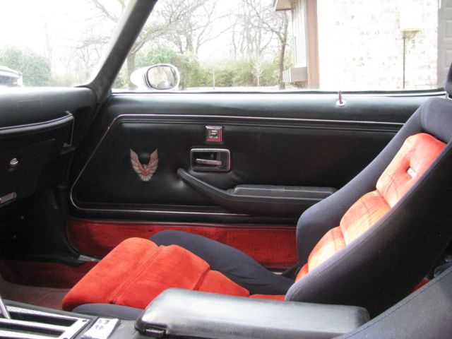 1981 White Pontiac Trans Am Coupe