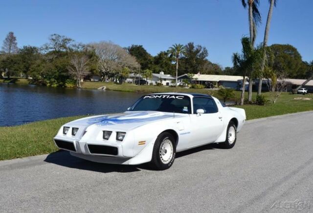 1981 White Pontiac Firebird