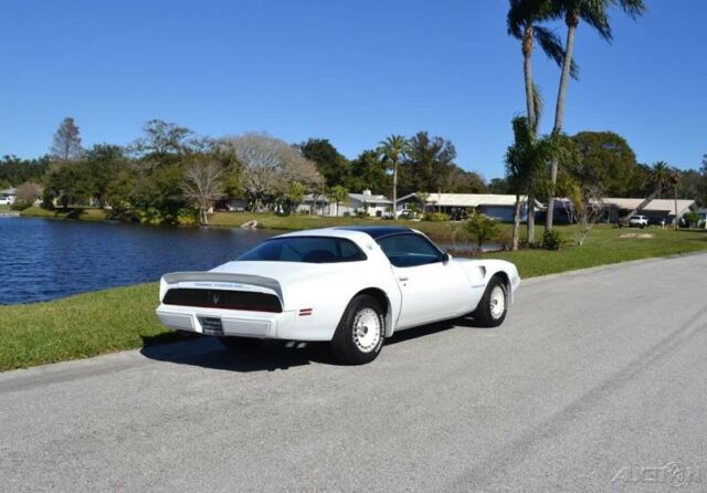 1981 White Pontiac Firebird