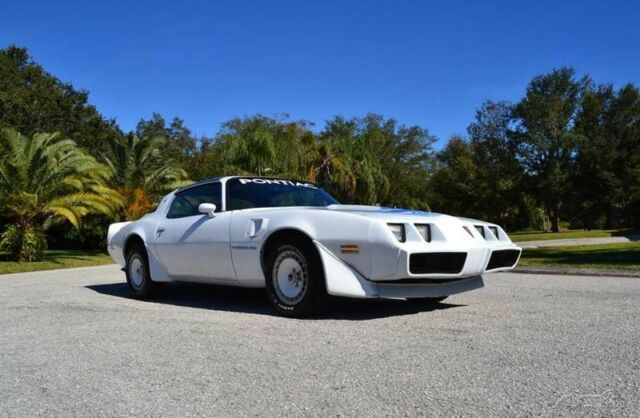 1981 White Pontiac Firebird