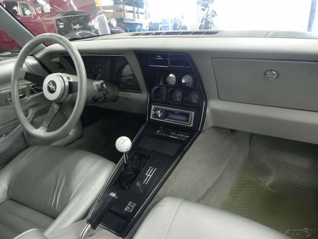 1981 Gray Chevrolet Corvette Coupe