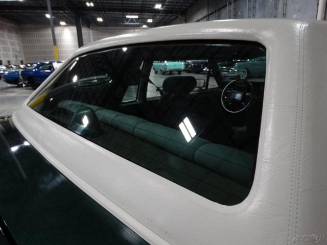 1981 Green Lincoln Mark VI Sedan