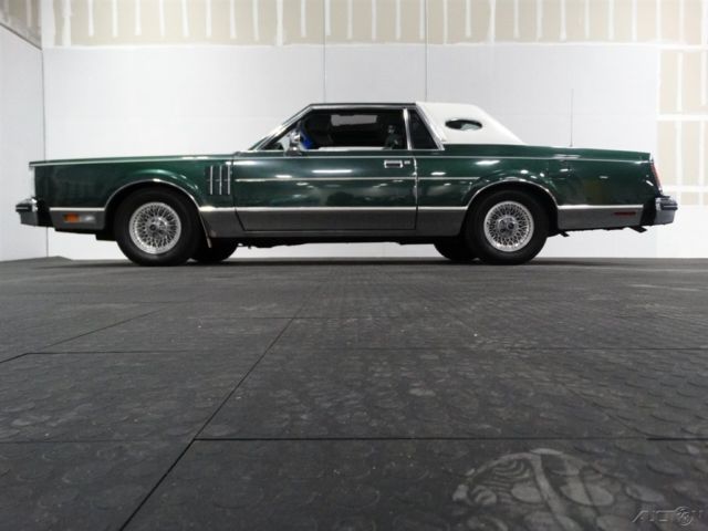 1981 Green Lincoln Mark VI Sedan