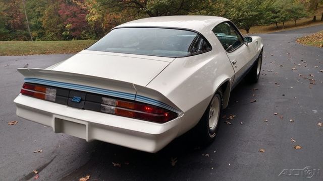 1981 White Chevrolet Camaro
