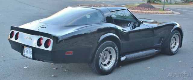1981 Gray Chevrolet Corvette
