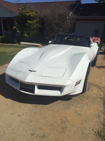 1981 White Chevrolet Corvette