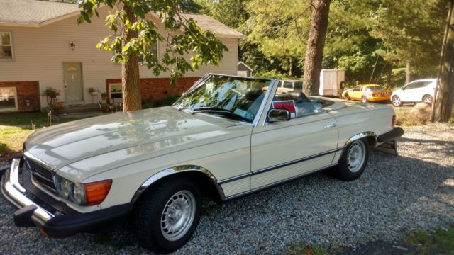 1982 yellow Mercedes-Benz SL-Class Convertible