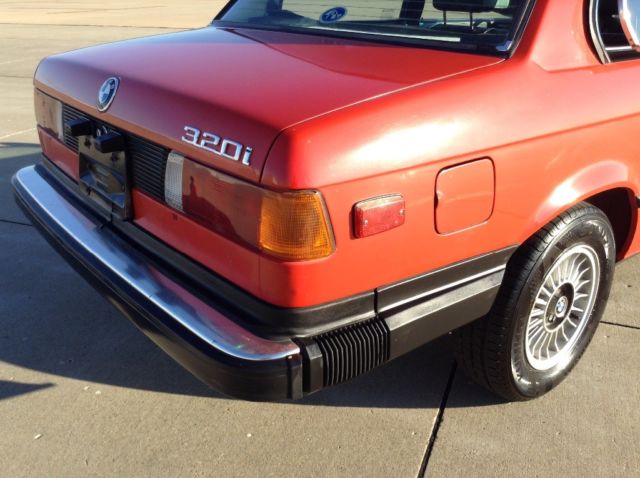 1982 Henna rot Ford BMW 3 Series 320i Coupe