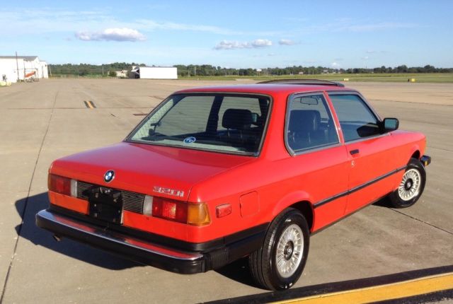 1982 Henna rot Ford BMW 3 Series 320i Coupe