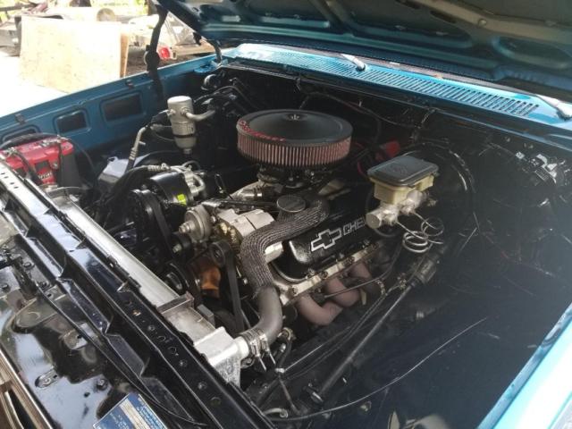 1982 blue Chevrolet C-10