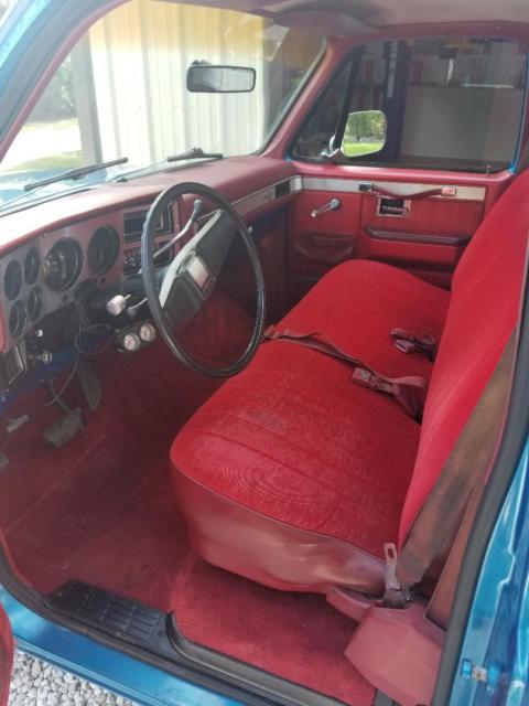 1982 blue Chevrolet C-10
