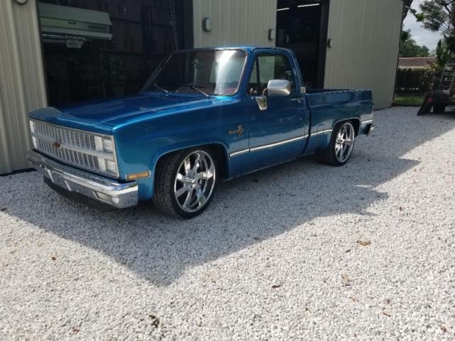 1982 blue Chevrolet C-10