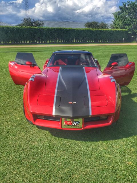 1982 Red Chevrolet Corvette Coupe