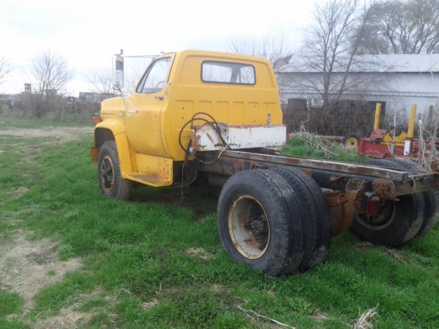 1982 Yellow Chevrolet C 70 Cab & Chassis