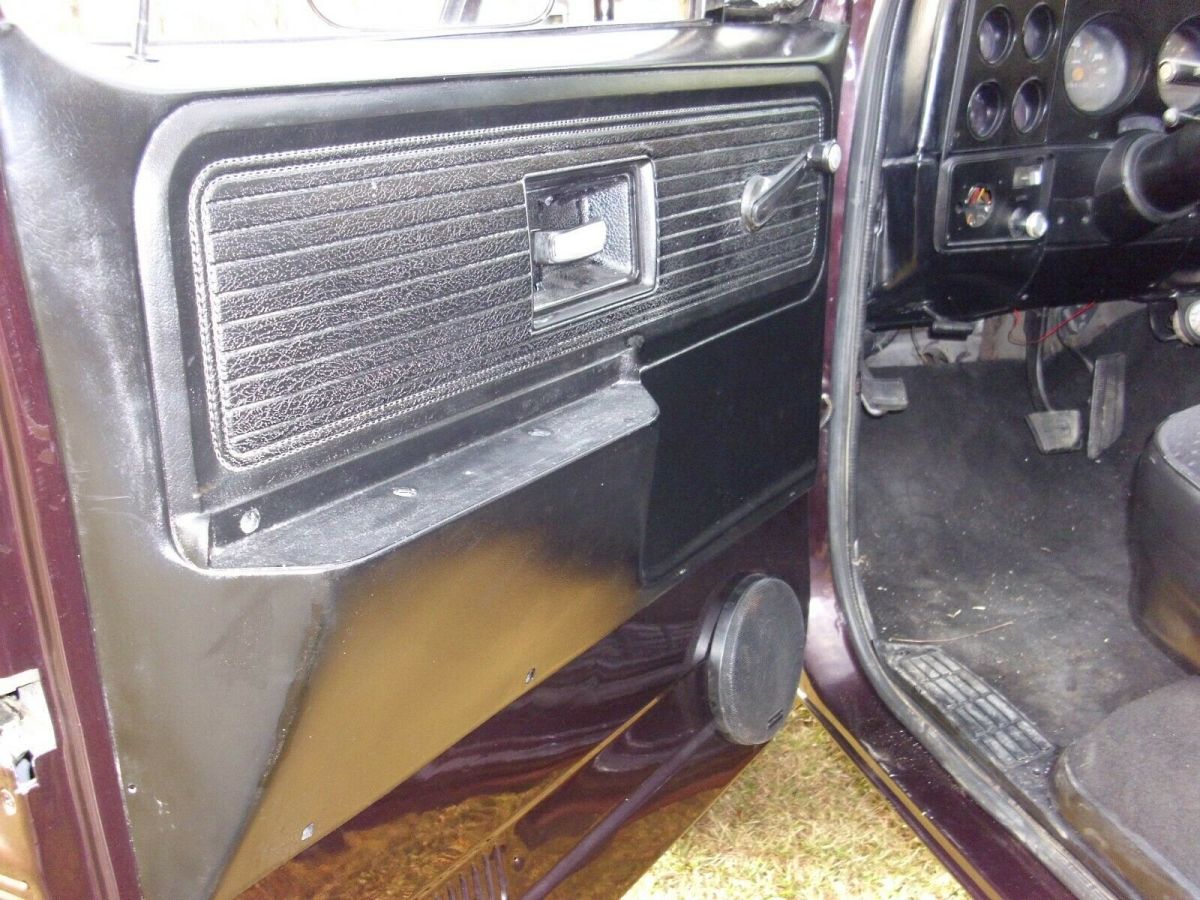 1982 Black Cherry Chevrolet C/K Pickup 1500 Standard Cab Pickup