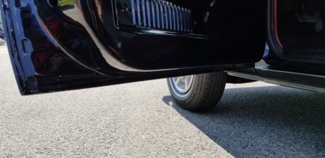 1982 Black Chevrolet C-10