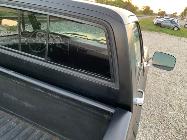 1982 Black Chevrolet C-10 short bed
