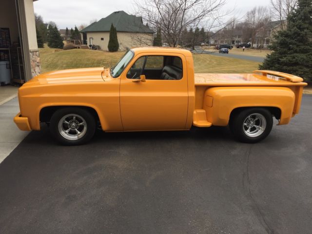 1982 Yellow Chevrolet C-10 STEPSIDE